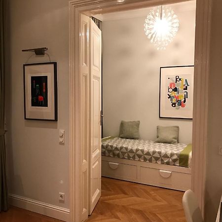 Luxury 2Br Apartment Neubaugasse Vienna Exterior photo