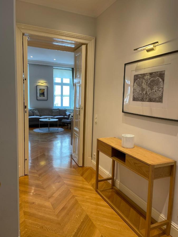 Luxury 2Br Apartment Neubaugasse Vienna Exterior photo